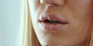 Dick licking black whore gets plowed
