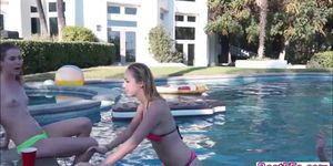 Perverted Oldman gets waht He wants from these teens