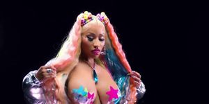 Nicki Minaj Boobs