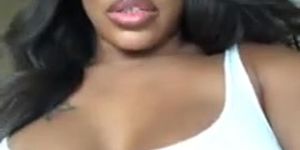 Tits Tho (Dominique Chinn)