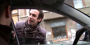 Hung amateur gets facial
