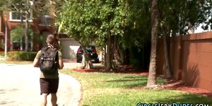 Straighty gets cumshot