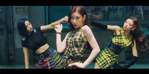 ITZY WANNABE Performance Video