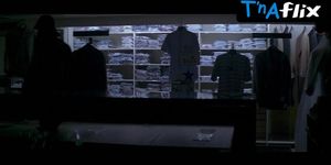 Sarah Michelle Gellar Breasts Scene  in I Know What You Did Last Summer