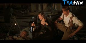 Rachel Weisz Sexy Scene in The Mummy
