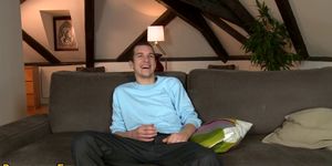 Amateur barebacks big rod