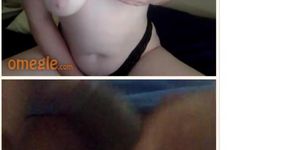 Sexy Babe showing off her boobs on omegle