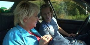 GRANNYBET - Old bitch gives head in the car then doggystyled