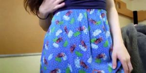 Webcam slut rides a dildo - video 1