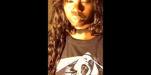 Black girl masturbating her pussy sastifactorily