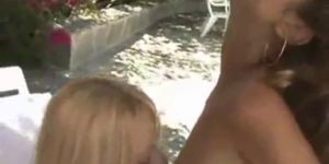 Jana Cova strapon fucked by Isabella Camille (Strap On)