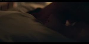 Elisabeth Moss - The Handmaid's Tale 720p (Elisabeth Dime)