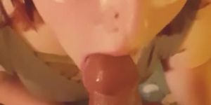 Girlfriend Swallow On Knees