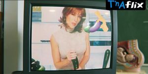 Gillian Anderson Sexy Scene  in Sex Education
