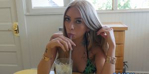 Blonde pornstar babe gets pussy eaten