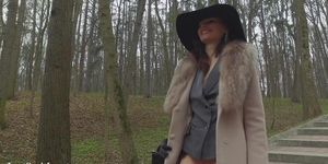 Jeny Smith - The Estate (Beauty Dior)