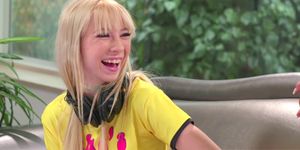 Nervous stepdaughter tried first time with a stepmom (Bridgette B, Bridgette B., Kenzie Reeves)