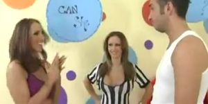 Hotties plays (Jenna Presley, Kelly Divine)