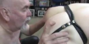leather daddy loves hard sex