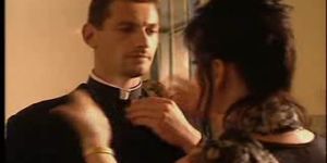 Humiliee 2-3 (Dolly Golden, Dru Berrymore, Elodie, Elodie Cherie, Laura Angel, Madalina Ray, Roberto Malone)
