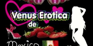 Venus Erotica Descanzando en las escaleras