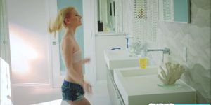 Angel Smalls and Kennedy Kresslen intense threesome sex (Kennedy Kressler)