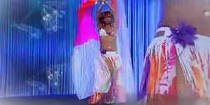 Hot Woman does a sexy Belly Dance - AWESOME!!!!