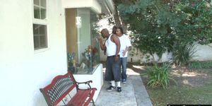 Petite brunette got banged by a crazy black friends (Courtney Star)