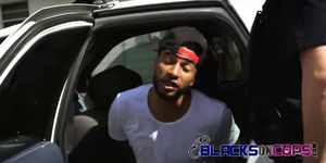 Resisting criminal gets caught by milf cops with stolen cell phones