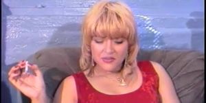 Short haired blonde gets utterly destroyed (Evelyn Carson)