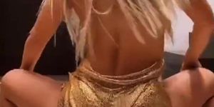 Issa Vegas la mujer perfecta el cuerpo perfecto