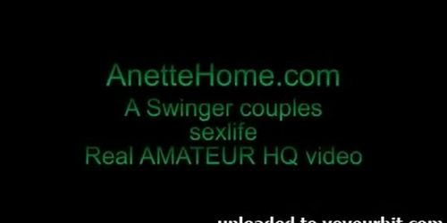 Le voyeur me mate, 9 webcams 24 h chez un couple francais (De La)