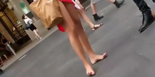 Barefooted girl and some upskirts