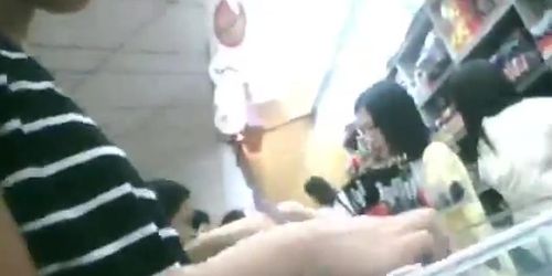 boso voyeur teen upskirt girl cameltoe on bookstore