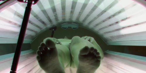 Self Fingering in Solarium Room (Hiddencam___)