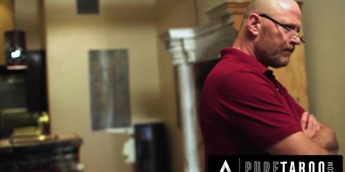 I Bet You Won't Cum Inside Me, Stepbro! (Anna Claire Clouds, Codey Steele)