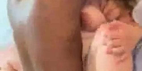 Neighbor Fucks Real Amateur Wife Before Hubby Arrives