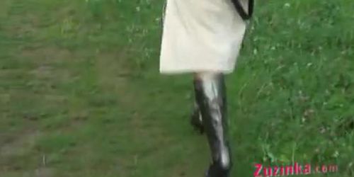ZUZINKA'S BLOG - Remote controlled pussy outdoor