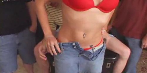 TAMPA BUKKAKE - Tampa Slut Wife's Mini Bukkake Banging! (Dirty D)
