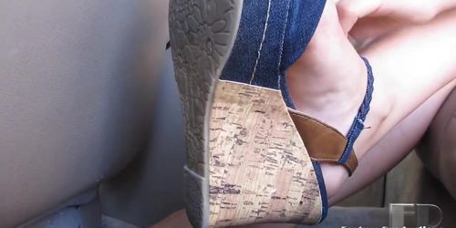 feet