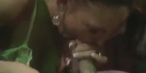 Pimp-meister was short in the toilet room of night club and heaven angel Venus came to give him the second chance (Ange Venus)