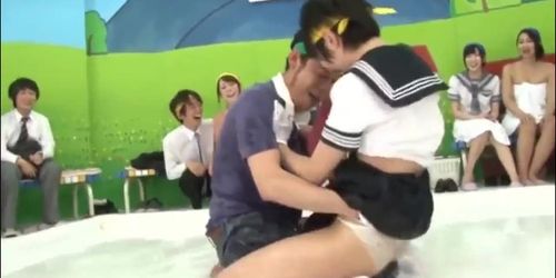 Japanese Gameshow Family Feud part 3 of 4.