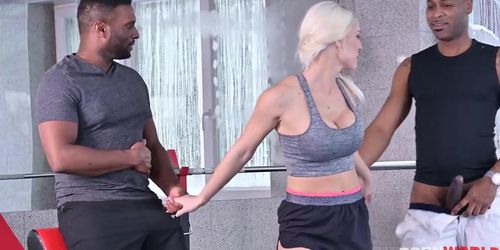 LegalPorno Busty Blonde Blanche Bradburry Treats Herself to Chocolate Sandwich at the Gym GP1745 XXX 1080p