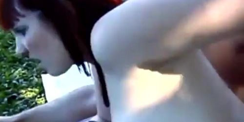 Ruivinha linda e gostosa gemendo e gozando dando a bucetinha e o cusinho bem gostoso pro leonardo martins