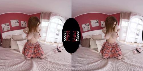 Eye To Eye With Sophia Files Oculus5k (Diana Fox)