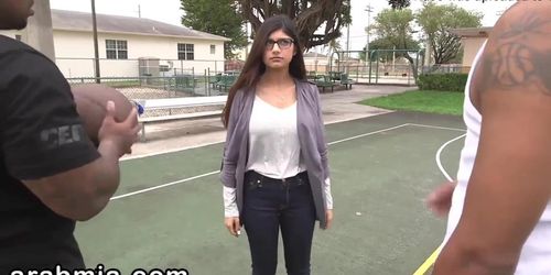 Khalifa Sex Basketball - MIA / Behind the Scenes (Mia Khalifa) - Tnaflix.com