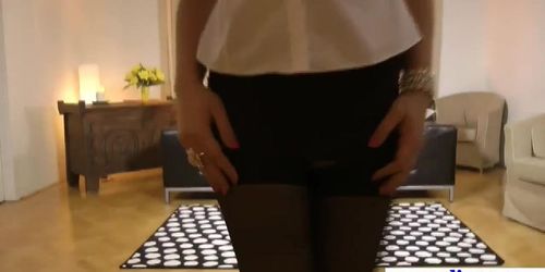 Classy casting amateur gets cumshot in mouth (Kaylana Reese)