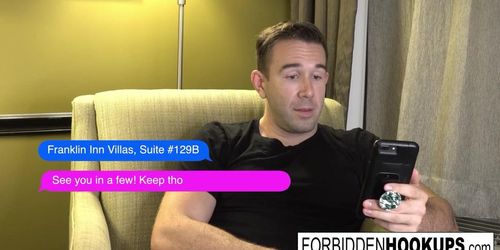 FORBIDDEN HOOKUPS - This Dude Bangs The Pussy Of His Step-sister (Sophia Grace)