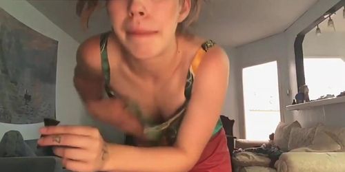 Twitch Streamer Flashing Her Tits On Stream & Accidental Nip Slips/Boob Flash 45
