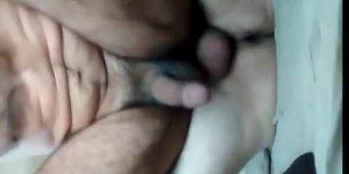 maduro me folla en coche-oldman fuck in car